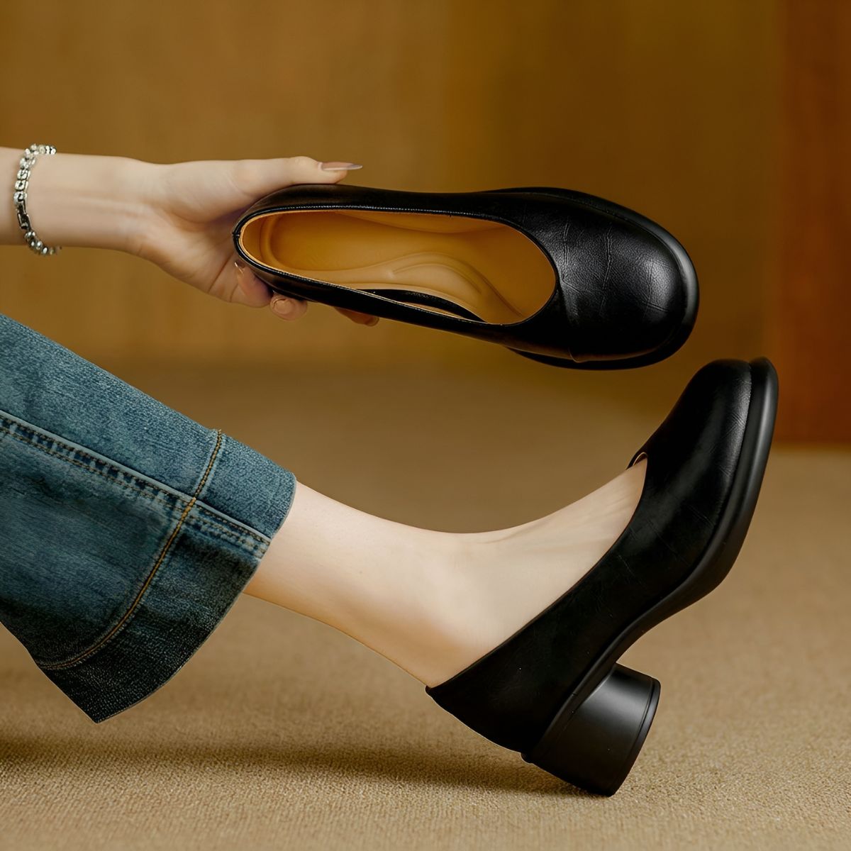 Elovaire™ | Sculpted Leather Heels