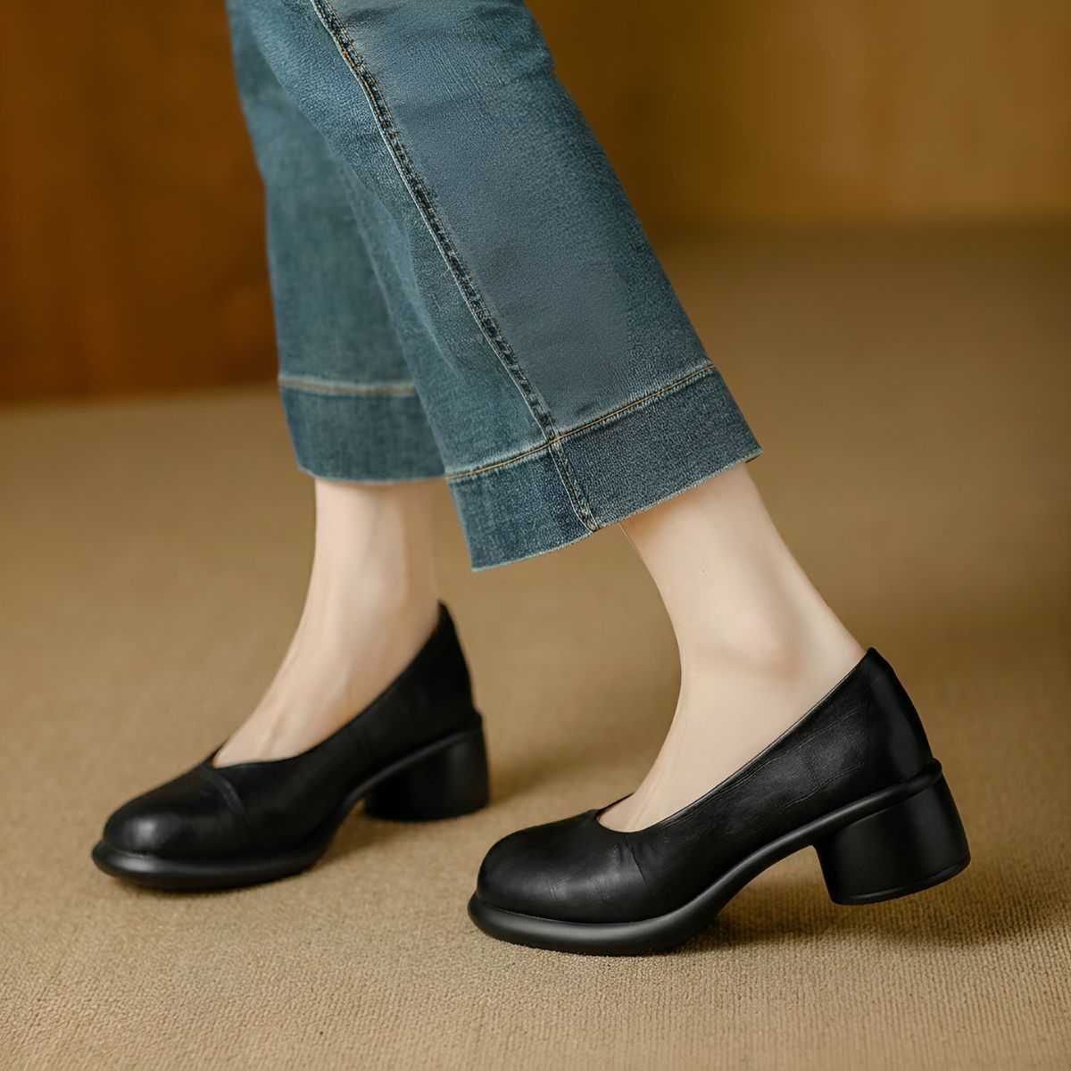 Elovaire™ | Sculpted Leather Heels