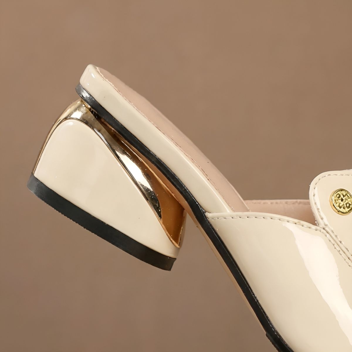 Sorevina™ | Patent Comfort Heels
