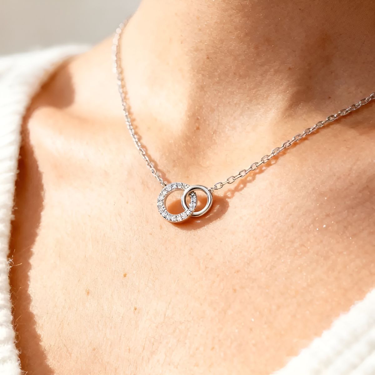 Amorette™ | Sister Bond Necklace