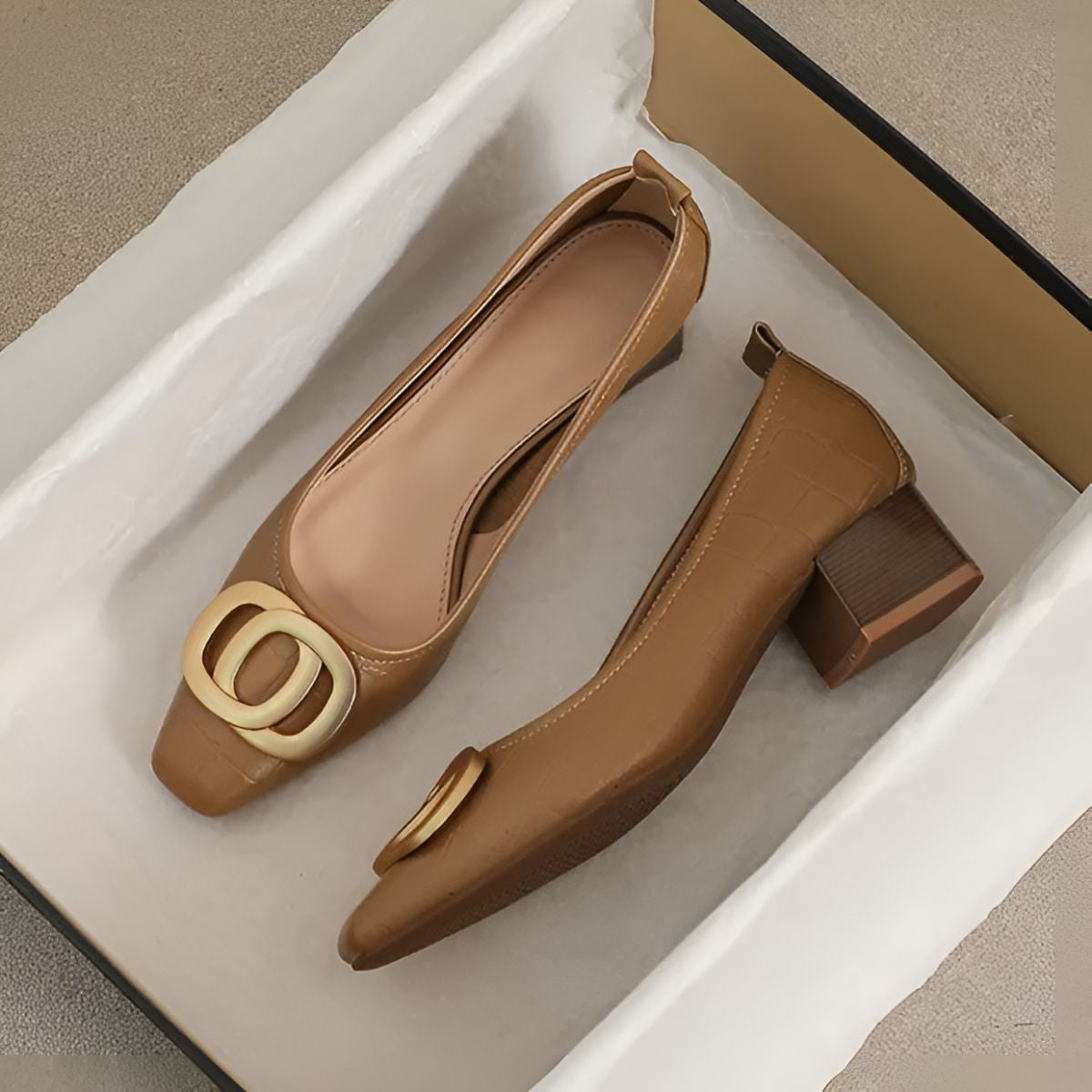 Elowenne™ | Luxe Crest Loafers